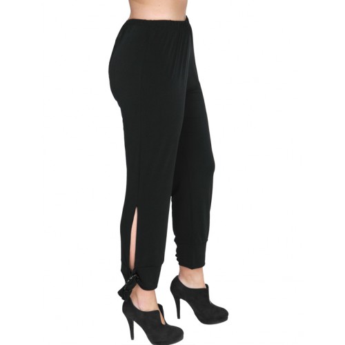 B19-151 Fitted capri pants - Black