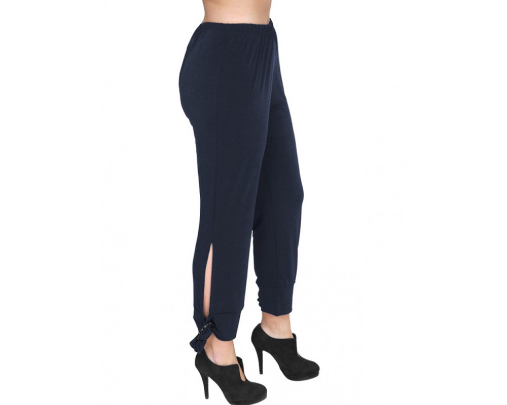 A20-151 Fitted capri pants - Navy Blue Plus Size