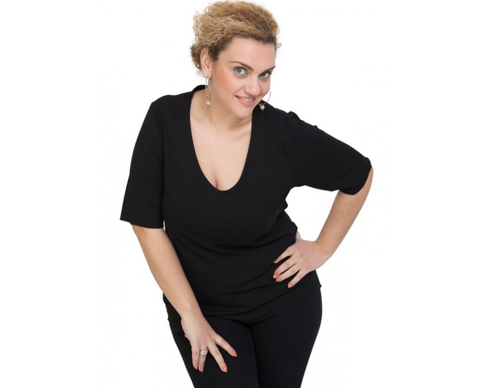 A20-208V Classic blouse - Black Plus Size