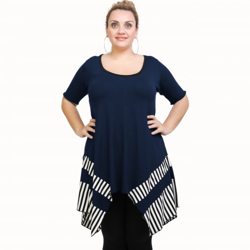 A21-517 Blouse with pattern - Navy Blue