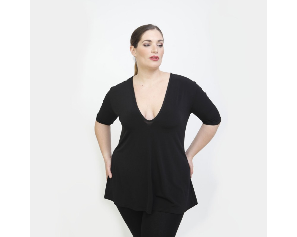 A22-108LV Evaze blouse - Black Plus Size