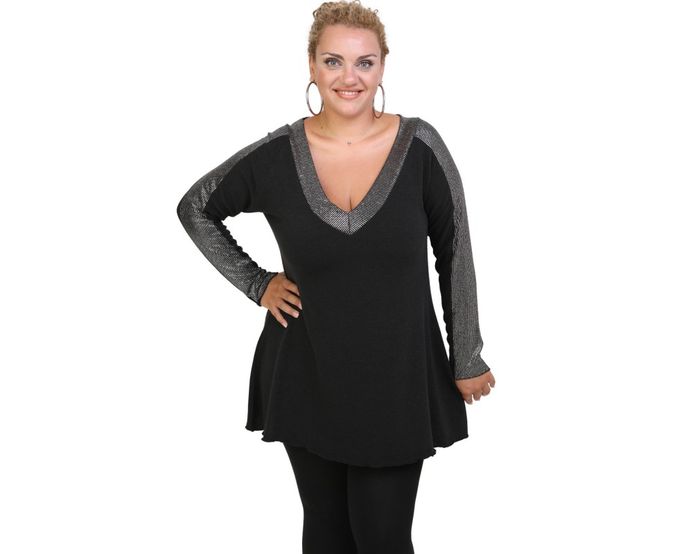B20-2349 Knitted two-color blouse in alpha line Plus Size
