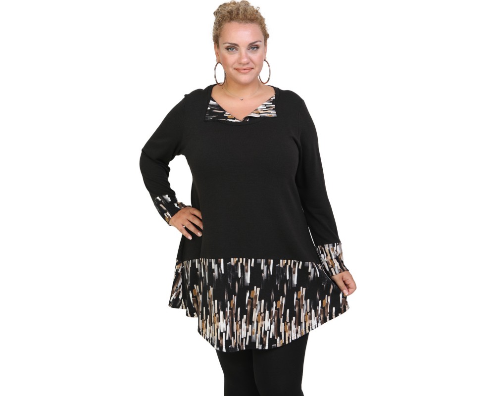 B20-5620 Knitted Blousedress with animal print Plus Size