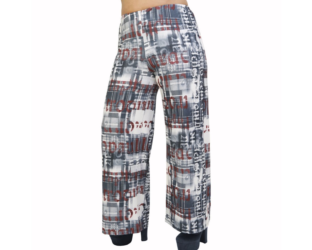 B21-1067 Culotte with elastic band and pattern Plus Size
