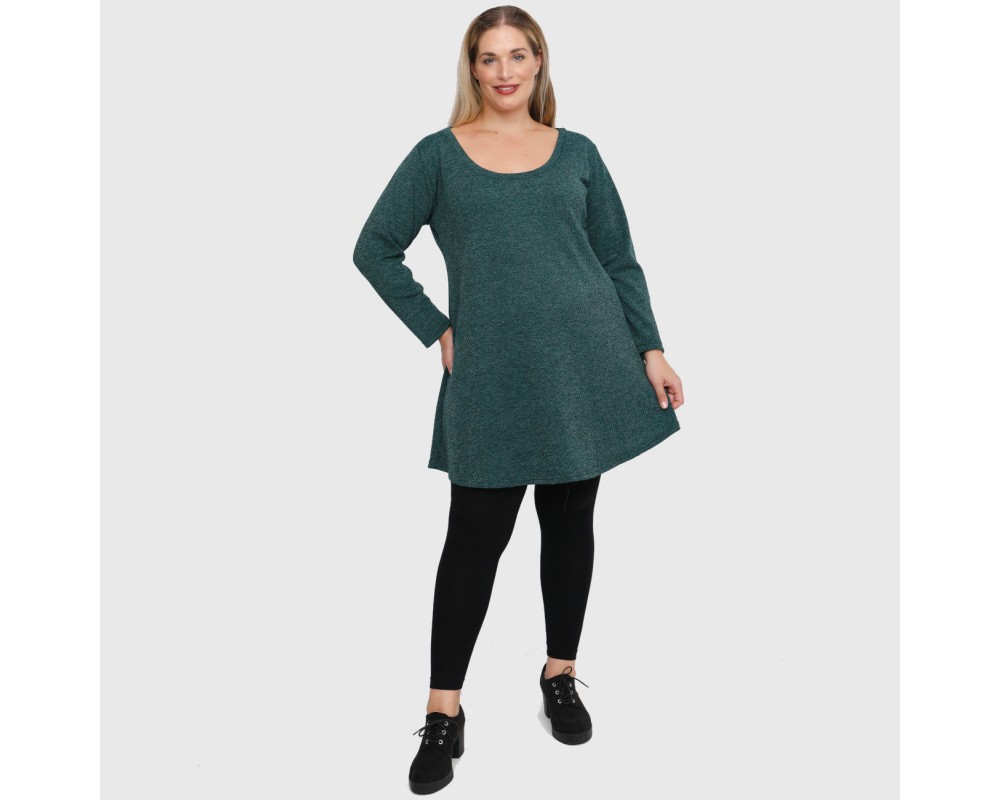 B22-376 Knitted blousedress - Green Plus Size
