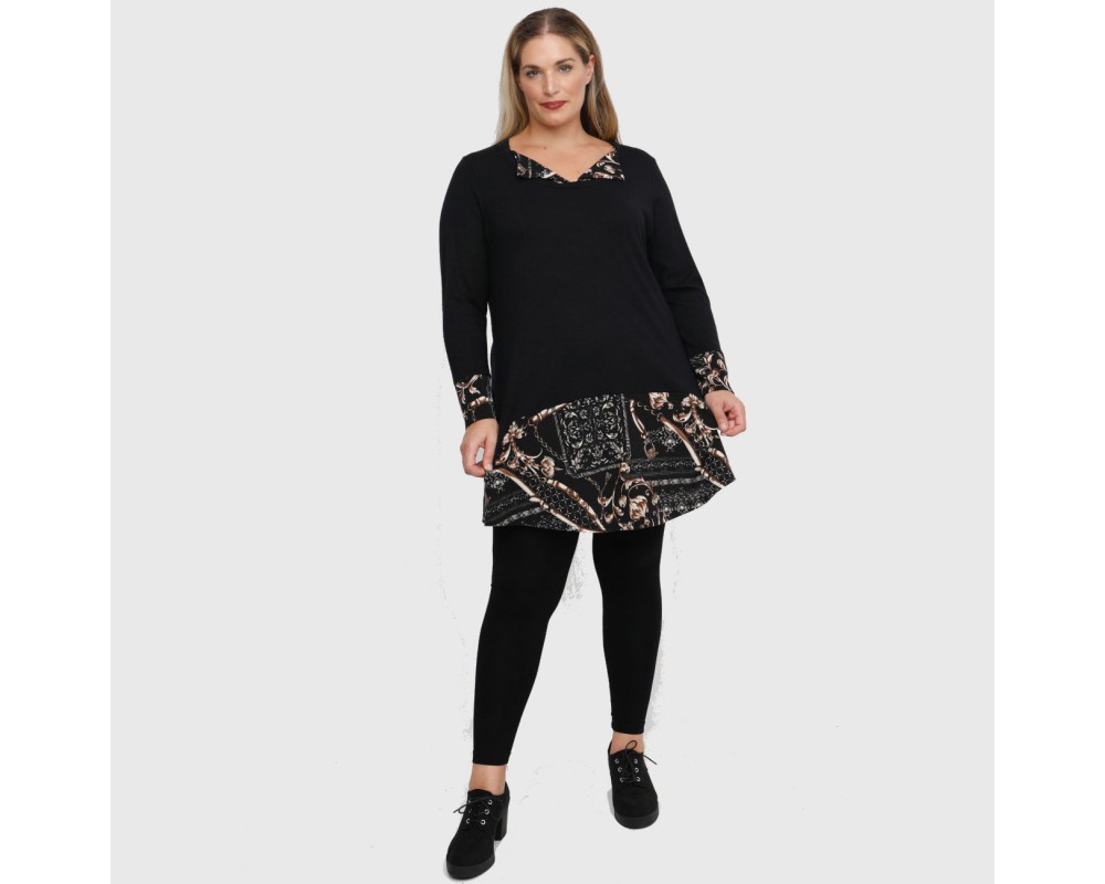 B22-7720 Knitted long blouse with printed sleeves, collar and bottom Plus Size