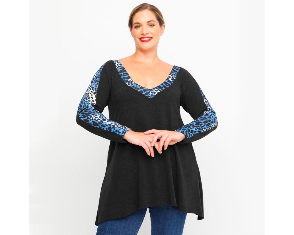 B23-9749 Blouse with print - Blue Plus Size