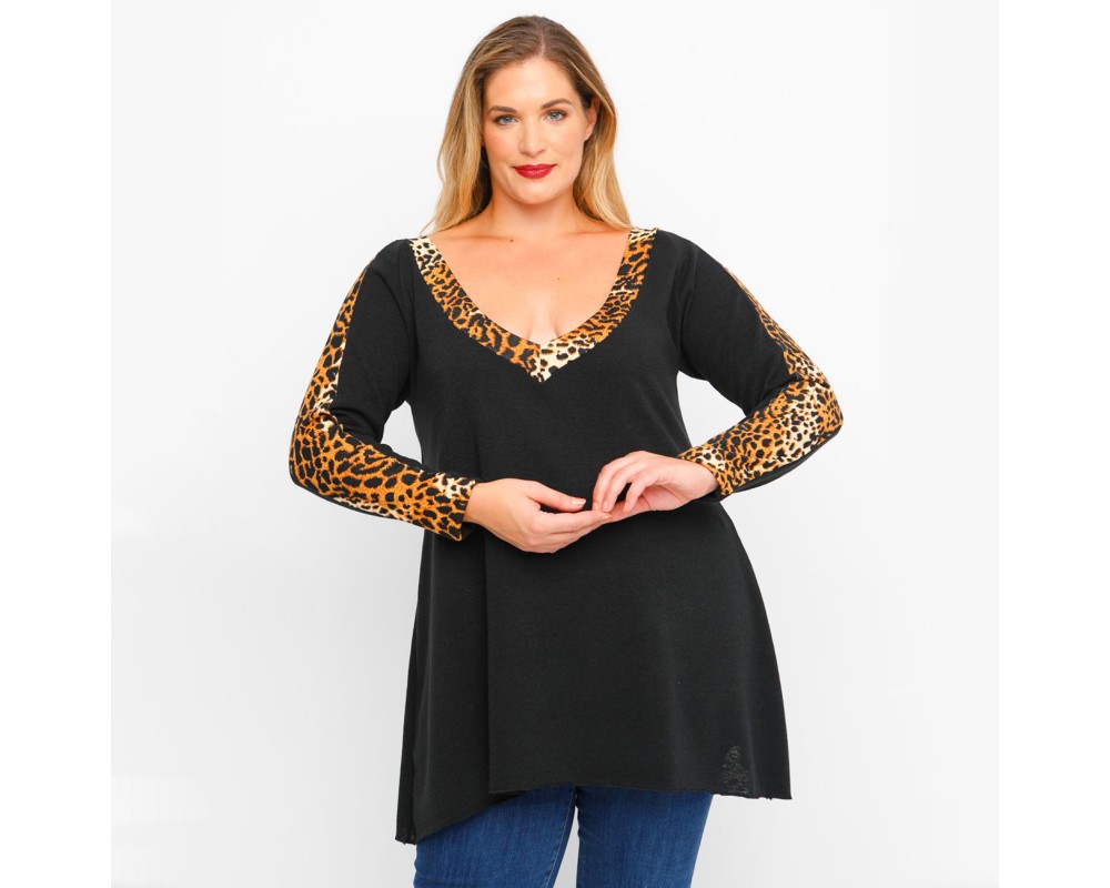 B23-9749 Blouse with print - Rust Plus Size